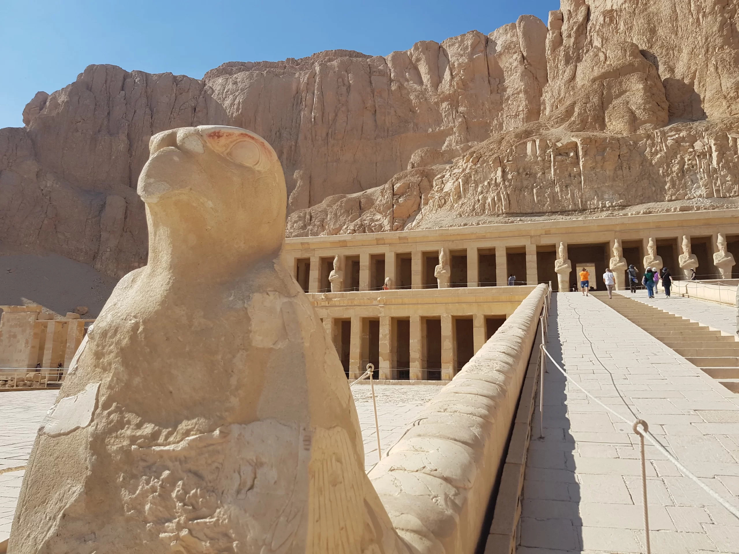 Luxor west bank tour