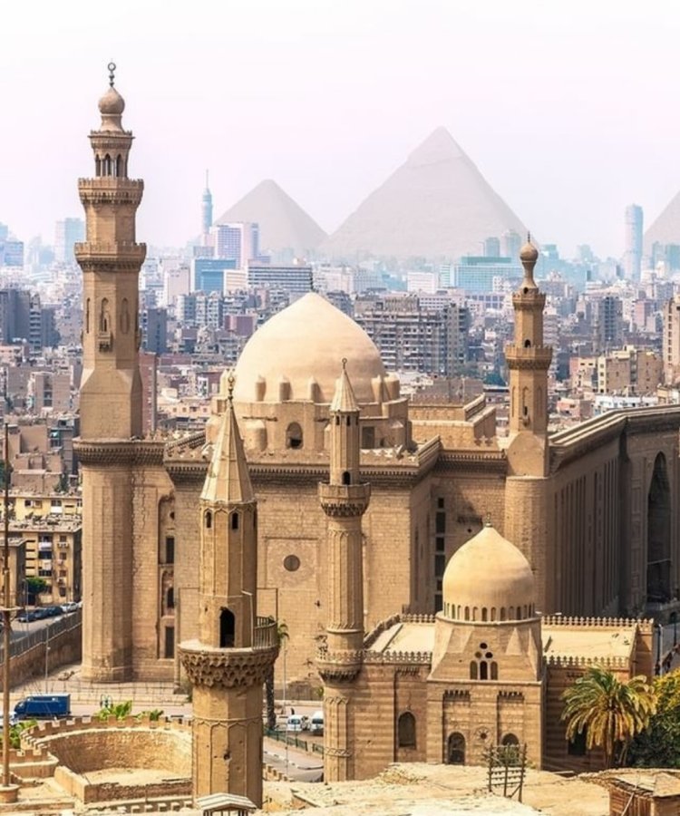 exploring Cairo
