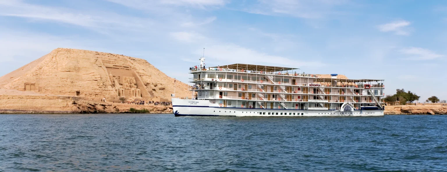 Lake Naser Nile cruises